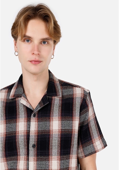 Colin's Colins Regular Fit Shirt Neck Ekoseli Erkek Lacivert Kısa Kol Gömlek Cl1067068 Q1.v1 Nav Lacivert