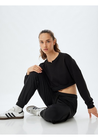 Koton Jogger Eşofman Altı Yüksek Bel Bağcıklı Cep Detaylı Bol Kalıp Siyah 5wak40041nk Siyah Koton Jogger Eşofman Altı Yüksek Bel Bağcıklı Cep Detaylı Bol Kalıp Siyah 5wak40041nk Siyah