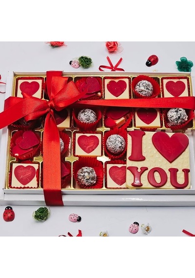 Nin Chocolate Sevgiliye Aşk Temalı Trüf Ve Figür Spesiyal Çikolata