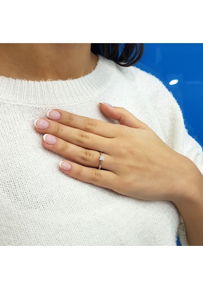 Lova H Renk 0,21 Karat Pırlanta Tektaş Yüzük - IDL Sertifikalı