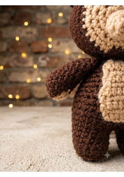 Tonton Ayıcık Amigurumi Örgü Oyuncak - Çizgi Film Karakteri Hediyelik Figür 12 Cm