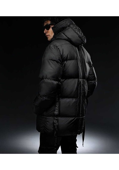 Black Hooded Mont Siyah