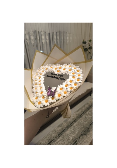 Kişiye Özel Solmayan Kalpli Aynalı Beyaz Papatya Buketi Beyaz - 745756477 Beyaz