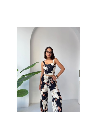 Evoa Kadın Magnolia Desenli Crop Ve Pantolon Takım Siyah Siyah