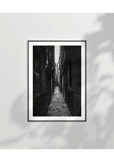 Çerçevesiz Poster Gölgede Kalan Yollar