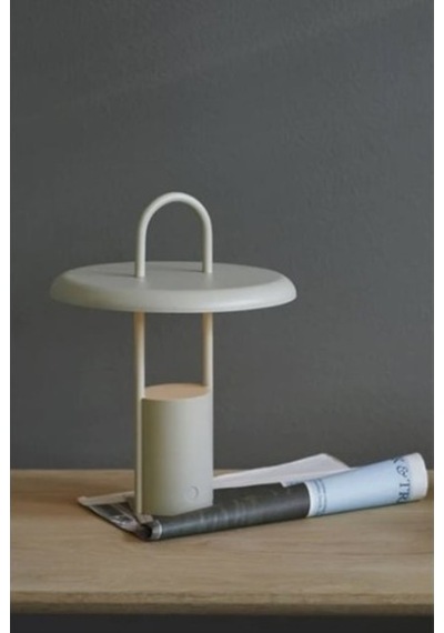 Stelton Pier Taşınabilir Led Lamba Şık Tasarım Ve Uzun Süreli Kullanım Lambader Diğer