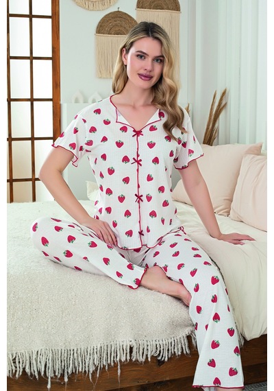 SUDE HOMEWEAR Kadın Örme Kumaş Strawberry Pattern Kısa Kol Pijama Takımı Beyaz
