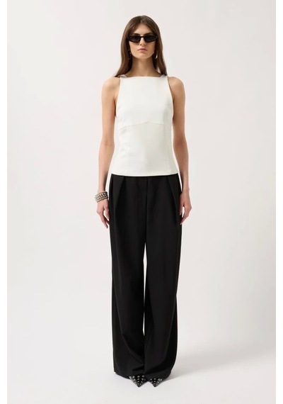 Defymoda Sırt Kurdele Detay Bluz Beyaz
