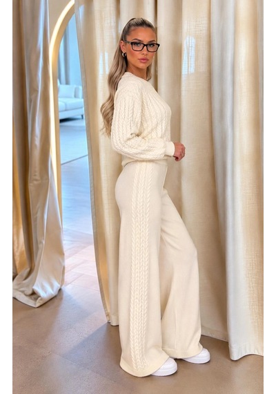 Elora Atelier Ekru Örgü Desenli Tiriko Takım