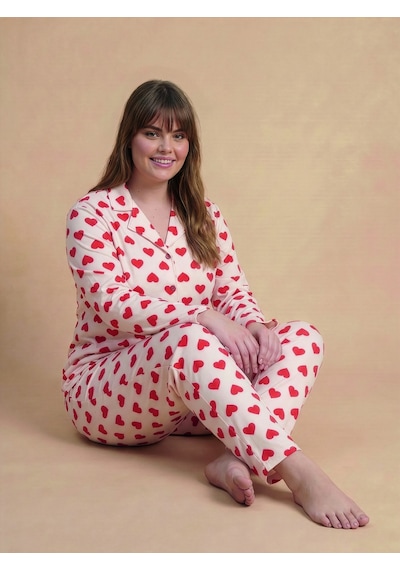 Wordex Mirano 9850 Uzun Kollu Şardonlu Soft Kışlık Düğmeli Büyük Beden Kalpli Kadın Pijama Takımı Ekru Wordex Mirano 9850 Uzun Kollu Şardonlu Soft Kışlık Düğmeli Büyük Beden Kalpli Kadın Pijama Takımı Ekru