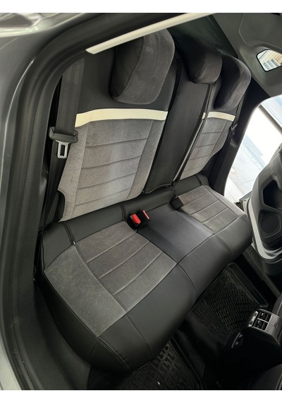 Citroen C4 2021-2024 Arası Uyumlu Arka Sırt 2+1 Arka Sırt Kolçaklı Model