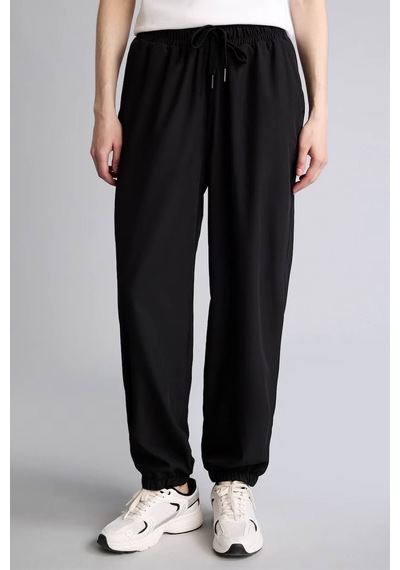 Defacto Standart Fıt Jogger Paça Uzun Sporcu Siyah Kadın Pantolon A2437ax/bk81