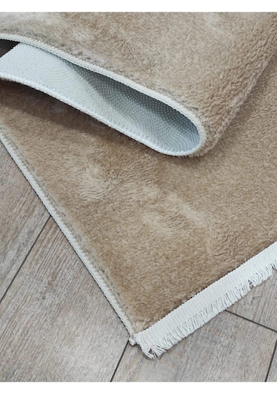 Balat Halı Saçaklı Yumuşak Kaymaz Taban Kahverengi Peluş Halı
