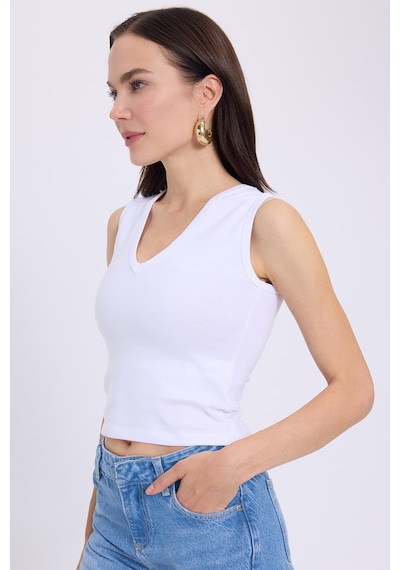 Tudors Kadın Slim Fit Dar Kesim V Yaka Sıfır Kol Pamuklu Ribanalı Beyaz Bluz-38833 Beyaz