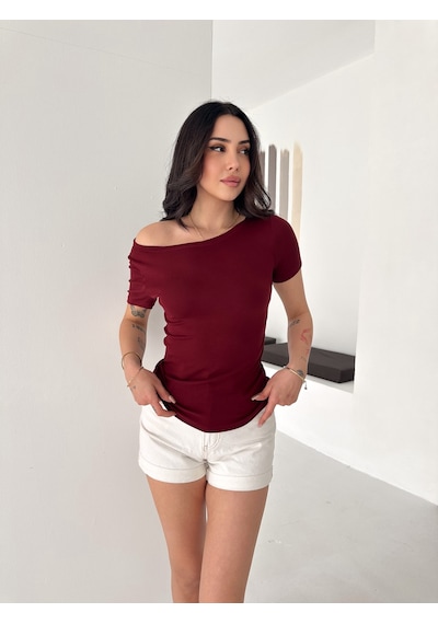 Elaxi Kadın Kısa Kollu Kayık Yaka Buzy Kumaş Tişört Bordo