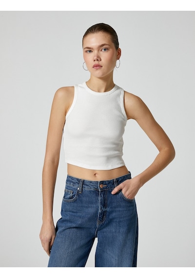 Koton Basic Crop Atlet Bisiklet Yaka Ribanalı Pamuklu Kırık Beyaz 4sal30021ık 4SAL30021IK001 Ekru Koton Basic Crop Atlet Bisiklet Yaka Ribanalı Pamuklu Kırık Beyaz 4sal30021ık 4SAL30021IK001 Ekru