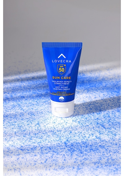 Güneş Kremi Spf 50+ Yüksek Uva/uvb Koruma Yağsız Ve Leke Karşıtı Yüz Kremi 50ml