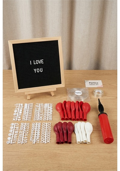 Sevgililer Günü Yıl Dönümü Süsleme Classic Set Siyah Keçe Yazı Panosu Standlı Balon Zincirli El Pompası Romantik Set Tüm Yaşlar