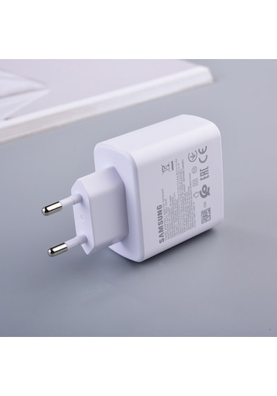 Samsung Uyumlu Galaxy Note 20 45W Type-C Hızlı Şarj Cihazı Beyaz