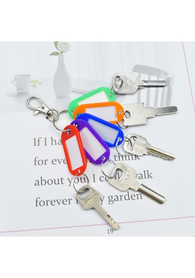 Plastik İsim Yazılabilen Karışık Renk 15 Adet Anahtarlık 5.5x2cm