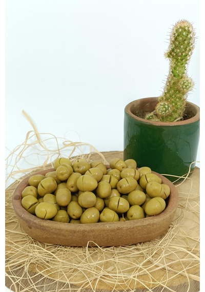 Aydın Yöresi Manzalina Cinsi Sofralık Tatlandırılmış Kırma Yeşil Zeytin 4 Kg