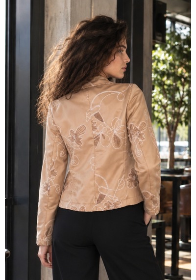 Armonika Kadın Sütlü Kahve Kruvaze Yaka Desenli Crop Ceket Arm-27k001025