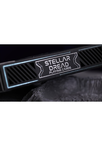 Room One Stellar Dread Aı Premium Oyun Kağıdı Koleksiyonluk İskambil Kartları