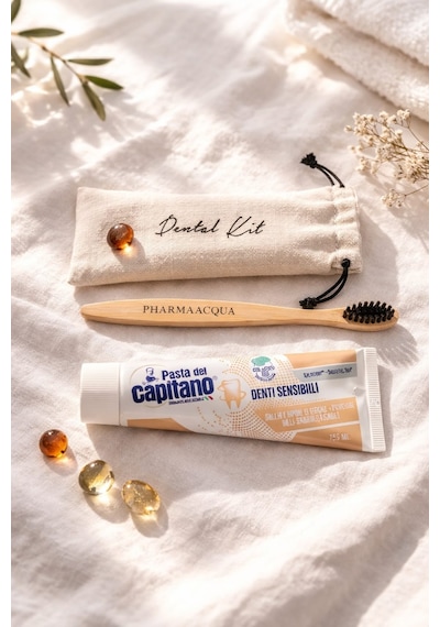 Dental Kit -pharma Acqua Bambu Diş Fırçası + Pasta Del Capitano Denti Sensibili Diş Macunu 75ml