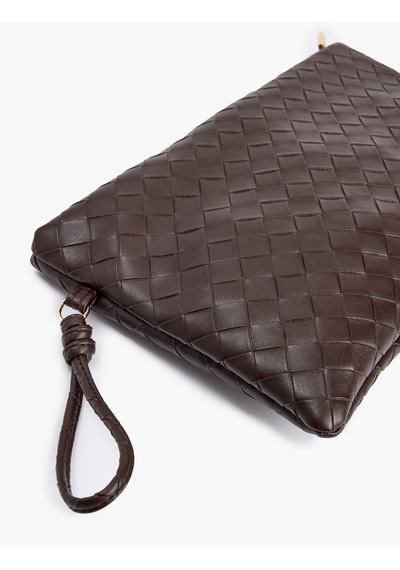 Koton Örgü Desenli Fermuarlı Suni Deri Clutch Çanta Kahverengi 6sak30033aa Kahve