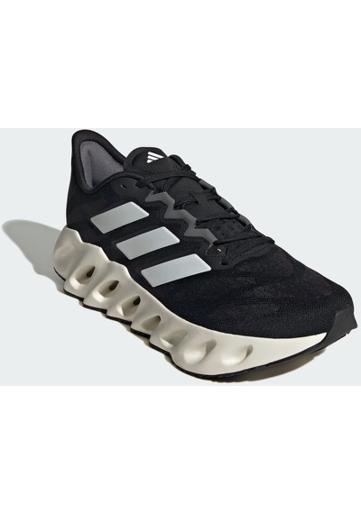 Adidas Core Black Erkek Koşu - Yürüyüş Ayakkabı Switch Fwd M Id17 001