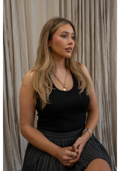 Hiccup Erin V Yaka Crop Top Siyah