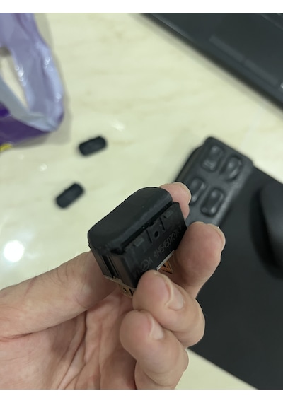 Mercedes Vaneo W414 Cam Düğmesi