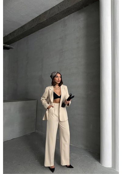 Neşeli Butik Kadın Gold Düğme Detaylı Blazer Ceket Nbg077 Bej