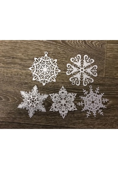 5'li Farklı Desenlerle Oluşan Kar Tanesi 8 Cm