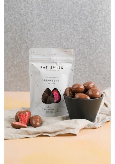Patiswiss Sütlü Çikolatalı Çilek Draje 6 x 80 G