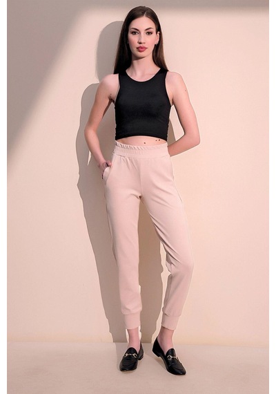 Kadın Bej Rahat Dokulu Kumaş Cepli Beli Lastikli Paça Jogger Spor Pantolon Bej