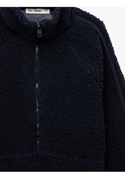 Koton Uzun Kollu Dik Yaka Cep Detaylı Fermuarlı Oversize Peluş Ceket Lacivert 6wmg60028ık Koton Uzun Kollu Dik Yaka Cep Detaylı Fermuarlı Oversize Peluş Ceket Lacivert 6wmg60028ık