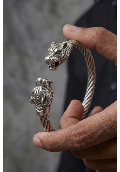 Viking Aslan Başlı Çelik Bileklik Güç, Cesaret Ve Sadakati Sembolize Eden Erkek Çelik Bileklik Diğer