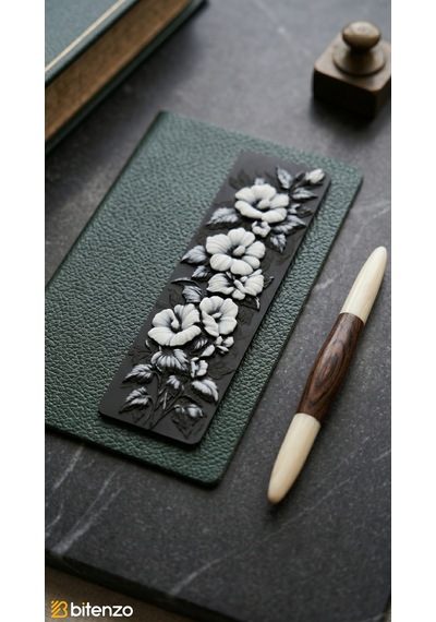 Floral Desenli Kabartma Dokulu Kitap Ayracı - Mat Siyah Sanatsal Çiçek Motifli Aksesuar