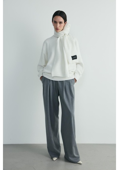 Suud Collection Ekru Bella Oversize Kazak