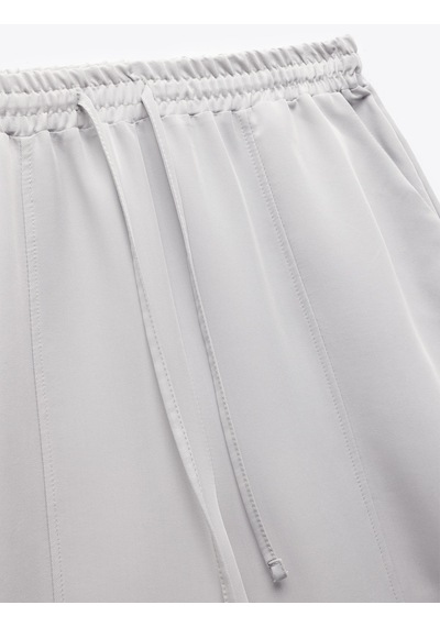 Koton Modal Kumaş Beli Lastikli Bağlamalı Cepli Balon Fit Pantolon Gri 5sak40045pw Gri Koton Modal Kumaş Beli Lastikli Bağlamalı Cepli Balon Fit Pantolon Gri 5sak40045pw Gri