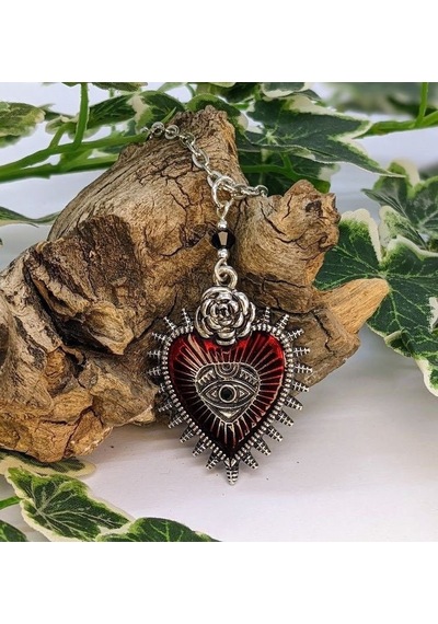 Rose Eye Of Heart Gotik Kalp Kolye Kırmızı Gümüş