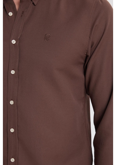 Tudors Erkek Slim Fit Dar Kesim Düz Oxford Armalı Yaka Düğmeli Kahverengi Spor Gömlek-42010 Kahverengi