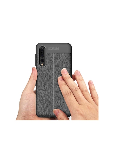 Huawei P20 Pro Kılıf Zore Niss Silikon Kapak Siyah