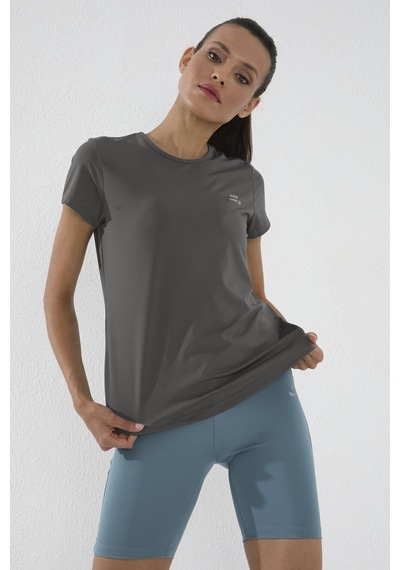 Koyu Gri Basic Kısa Kol Standart Kalıp O Yaka Kadın T-shirt - 97144 Koyu Gri