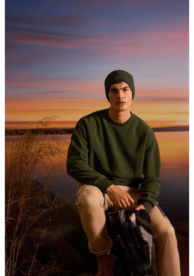 Defacto Relax Fit Bisiklet Yaka Polar Sweatshirt F3685ax25wngn536 Yeşil-gn536 Defacto Relax Fit Bisiklet Yaka Polar Sweatshirt F3685ax25wngn536 Yeşil-gn536
