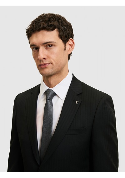 Cacharel Siyah Slim Fit Yün Karışımlı Çizgili Takım Elbise Cacharel Siyah Slim Fit Yün Karışımlı Çizgili Takım Elbise