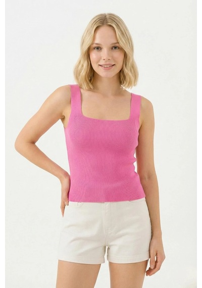 Rovebella Vera Kare Yaka Fitilli Pembe Crop