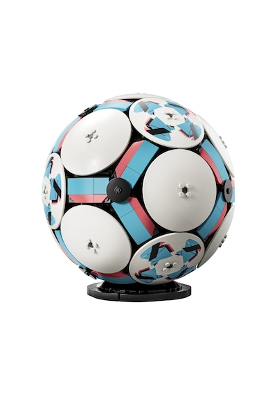 LEGO® Editions Football Futbol Topu 43019 - 10 Yaş ve Üzeri Çocuklar İçin Yaratıcı Oyuncak Yapım Seti (1498 Parça)