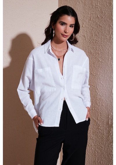 Lela Sırt Pencere Detaylı Çift Cepli % 100 Pamuk Relaxed Fit Bayan Gömlek 51444591 Beyaz